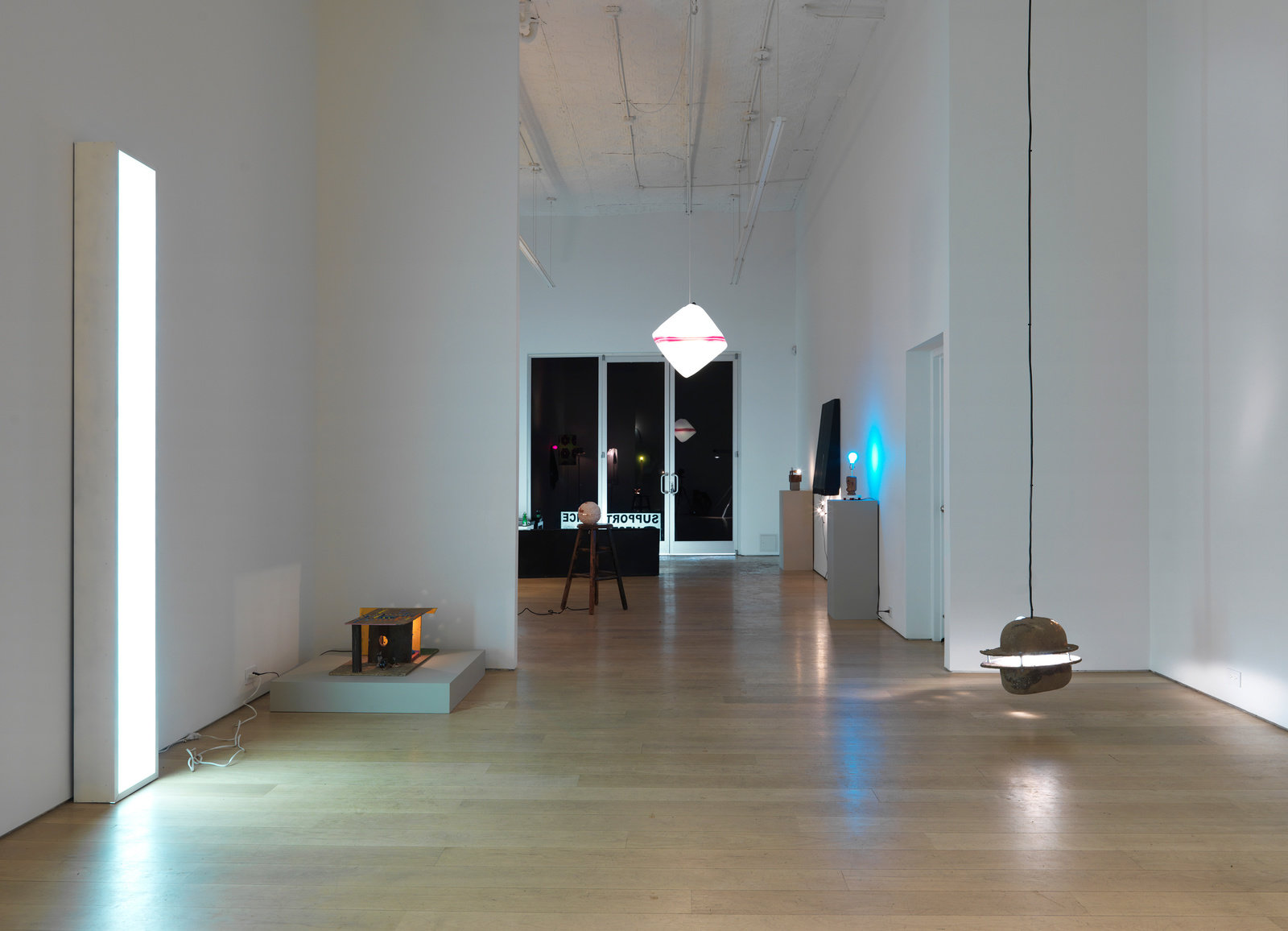 Marlboroughlightsinstallationview42015