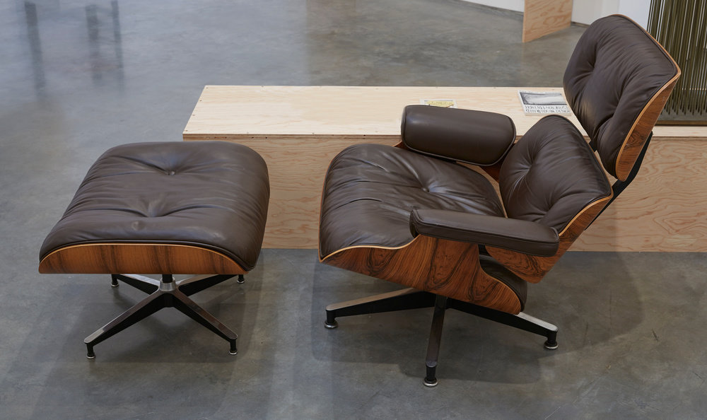 Eames, charles and ray, 670 671 lounge chair and ottoman, c. 1970s, 36 x 36 x 36 in. 91.4 x 91.4 x 91.4 cm photo credit jason wyche