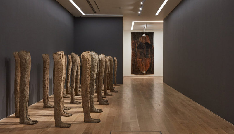 Abakanowicz corporeal materiality. marlborough london installation view 2 luke walker 1600 xxx q85 1536x1024